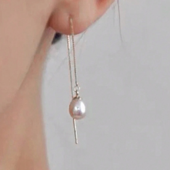 Classic 925 Sterling Silver Cultured Pearl Threader Earrings - Picture 3 of 5